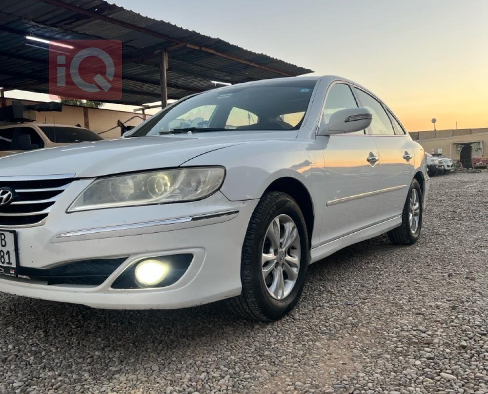 هیۆندای ازێرا